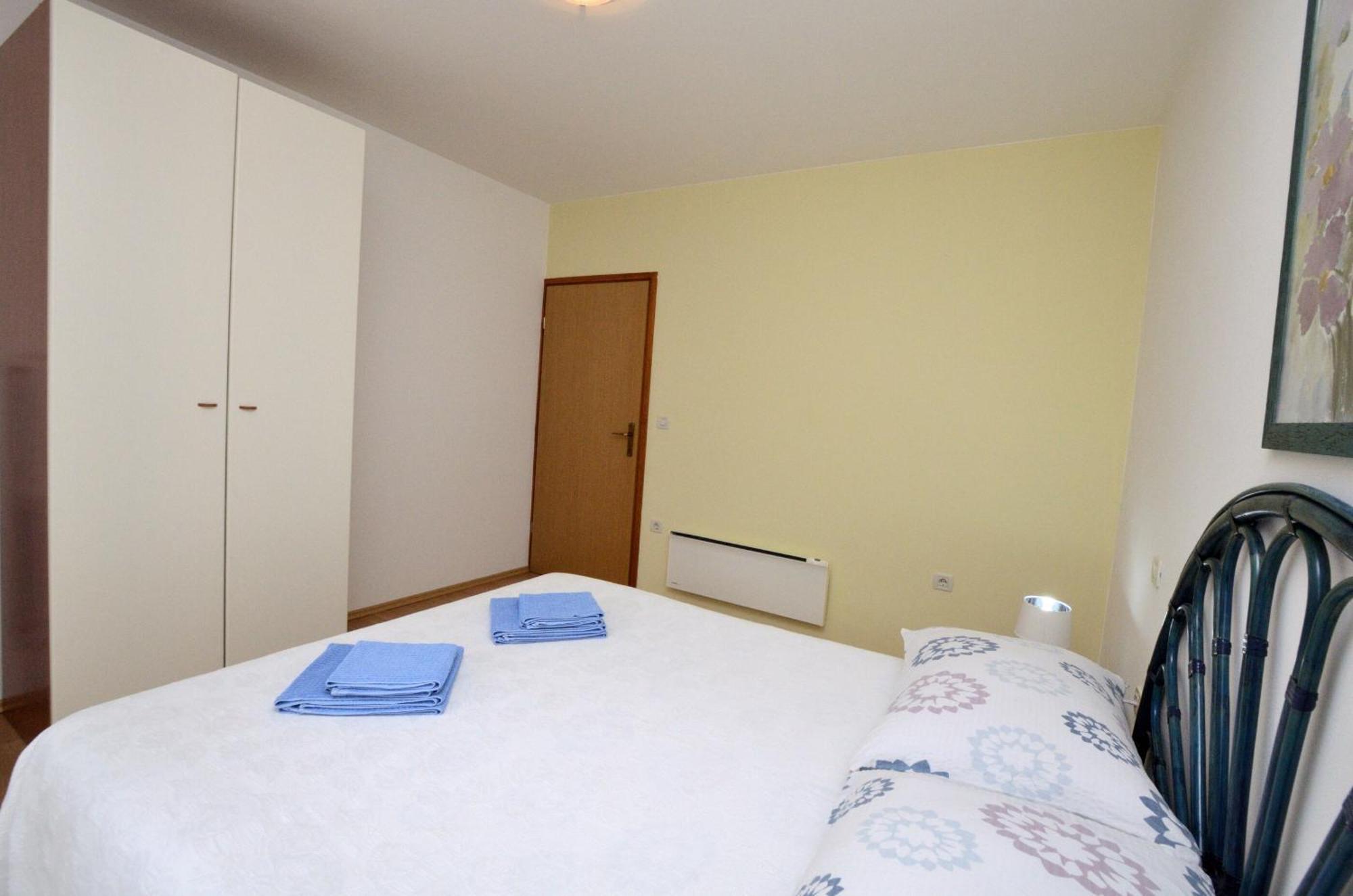 Apartments Marijana Ičići エクステリア 写真