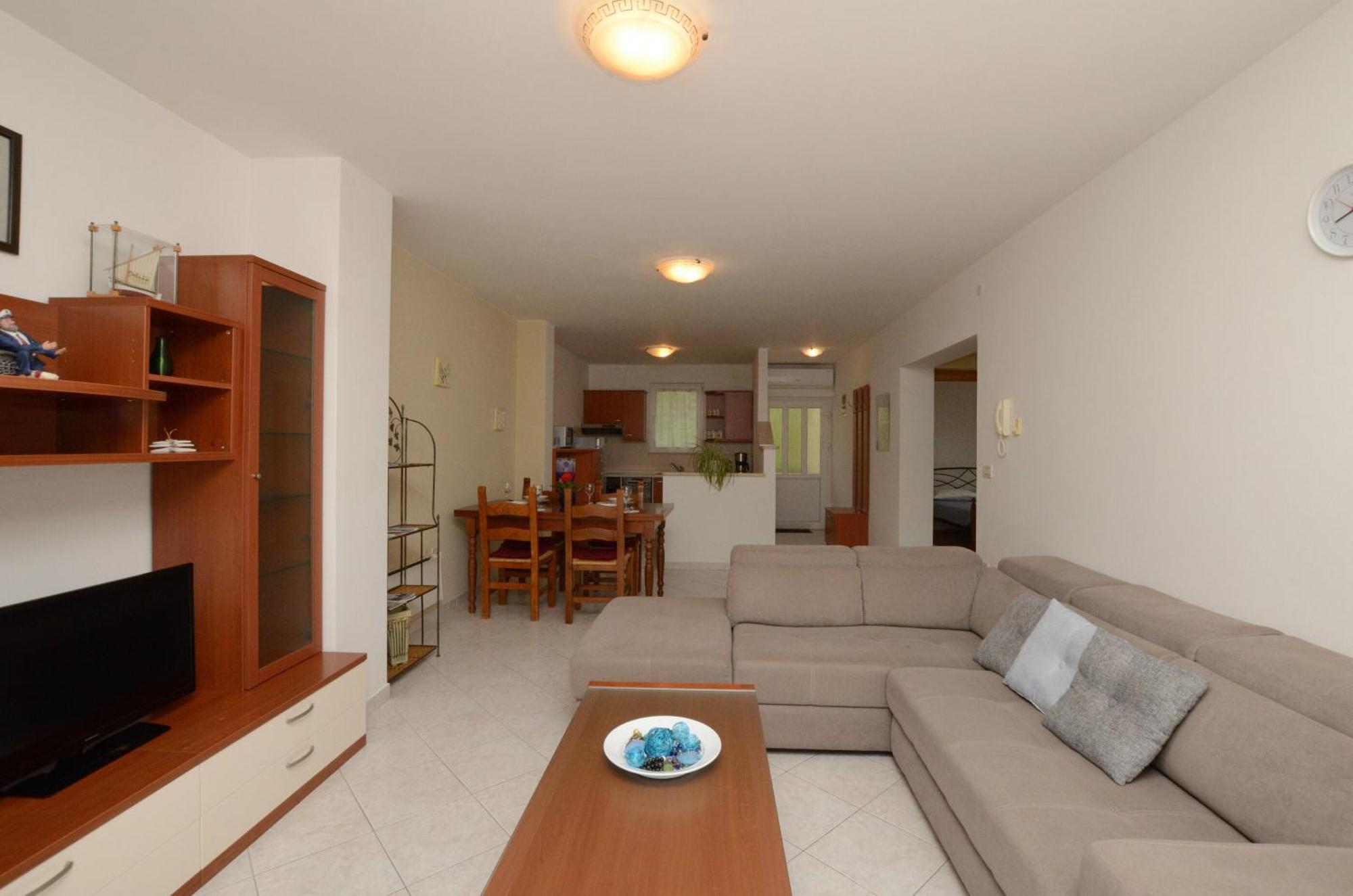 Apartments Marijana Ičići エクステリア 写真